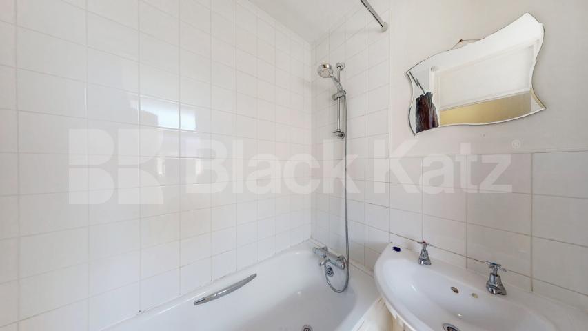 Prime Studio by Regent’s Park/Great Portland Street Station with 114yrs lease Albany Street, Camden / Regents Park